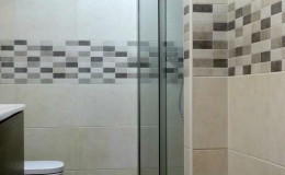 r11 Vista definitiva del baño, lado derecho.