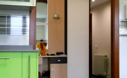 r8 Vista definitiva de la entrada a cocina, con arco de paso.