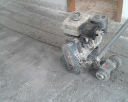 Fresado de suelos para reforma con entarimado en San Cibrao, Lugo.