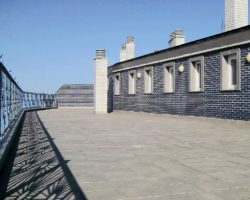 Impermeabilización de terraza en lámina de polietileno con relieve en Foz (Lugo)
